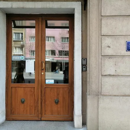 Apartament Spacious 2-bedroom - Ideal For Families & Groups - Center Sofia