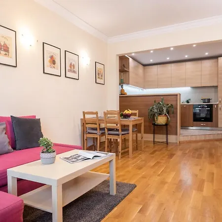 Apartament Spacious Center 2br For Friends & Families Sofia