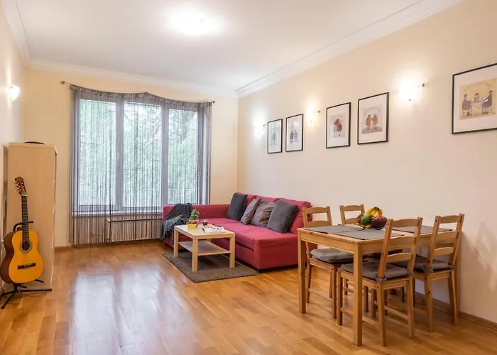 Spacious 2-bedroom - Ideal For Families & Groups - Center Appartamento *