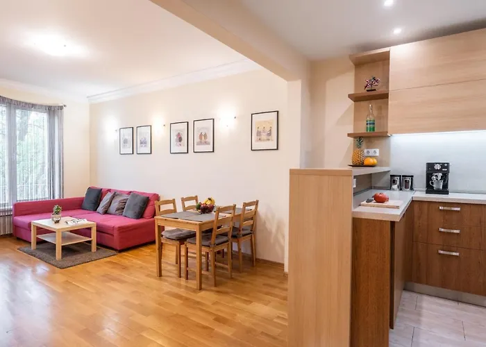 Appartamento Spacious 2-bedroom - Ideal For Families & Groups - Center Sofia