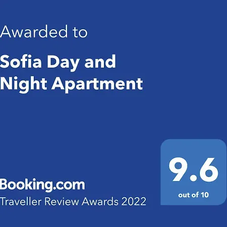 Διαμέρισμα Day & Night - 2bdr Center